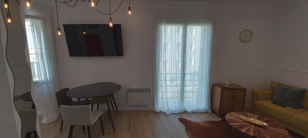 123 Sadi Carnot, Classe 2 Etoiles Apartment