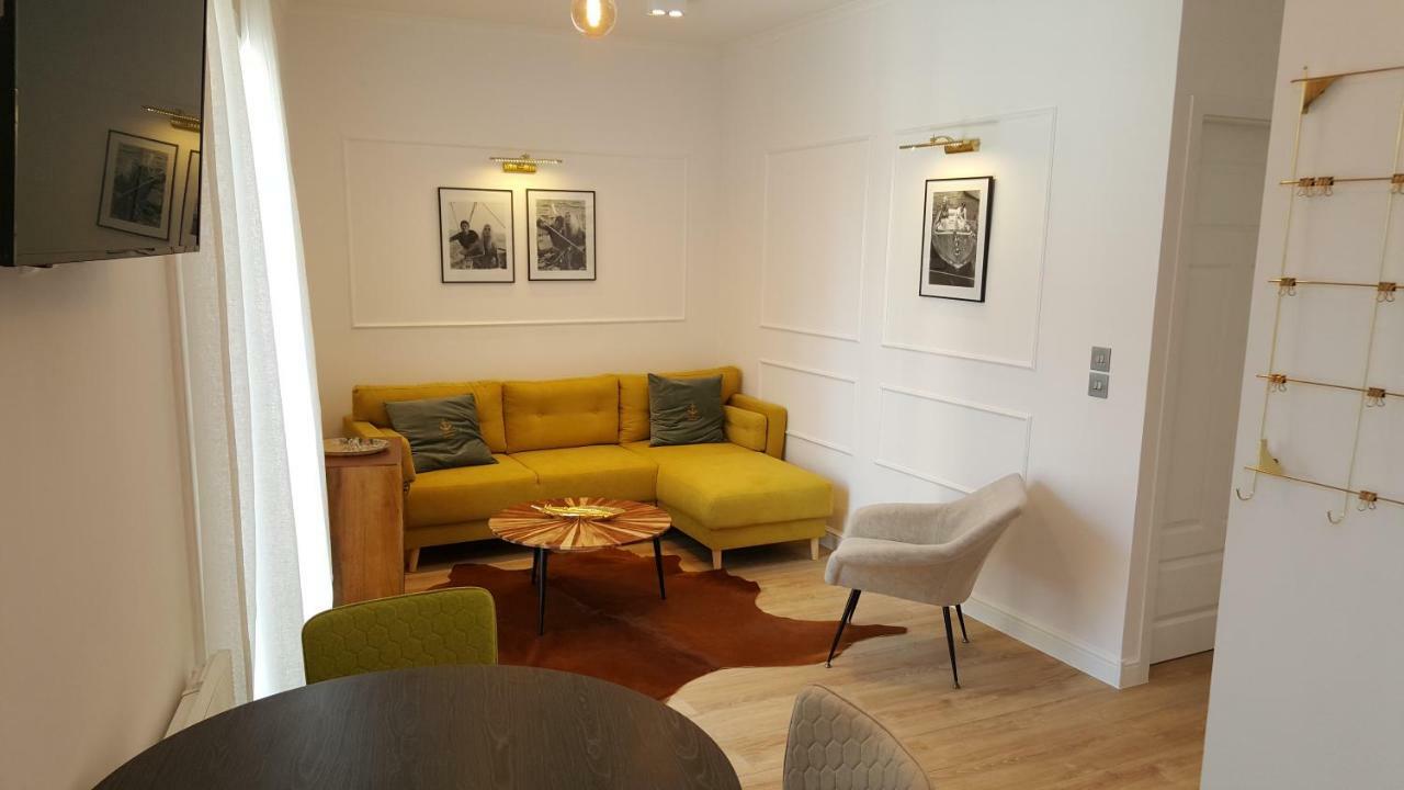 123 Sadi Carnot, Classe 2 Etoiles Apartamento *